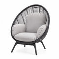 Fauteuil en rotin et métal avec coussins gris
