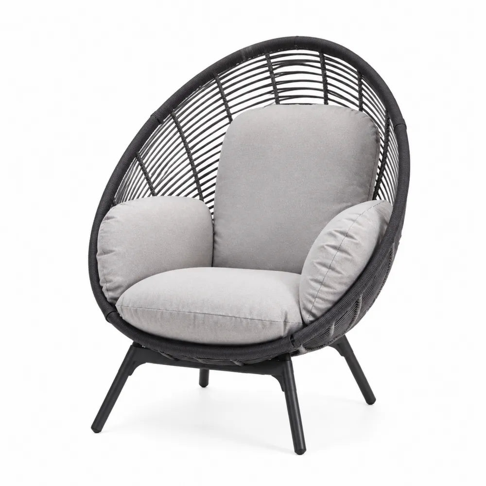 Fauteuil en rotin et métal avec coussins gris